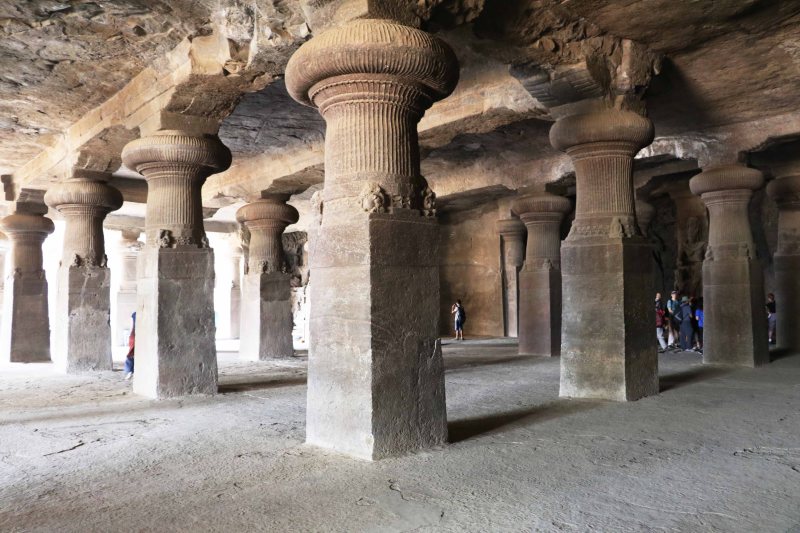 elephanta columns