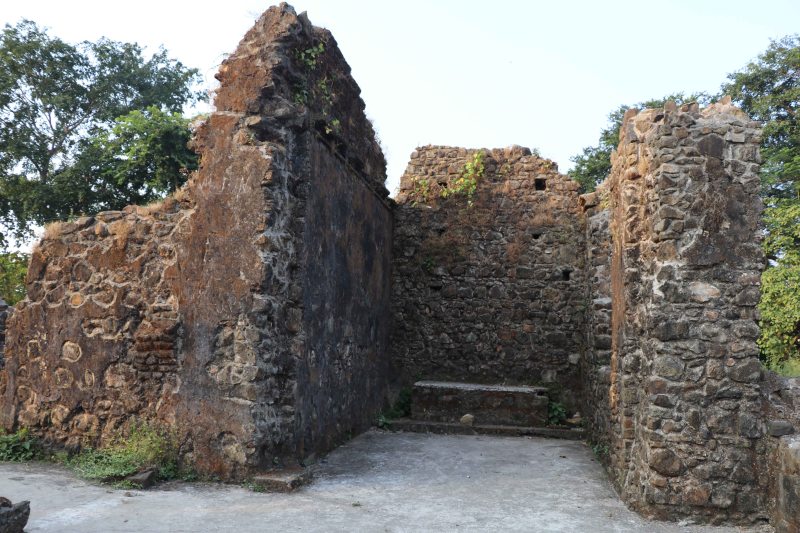 mandapeshwar altar ruins